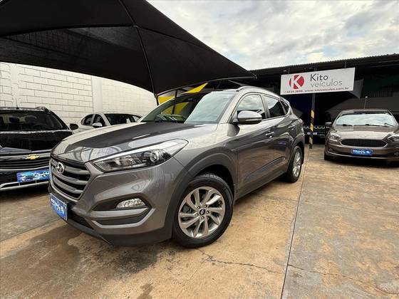HYUNDAI TUCSON 1.6 16V T-GDI GASOLINA GLS ECOSHIFT HYUNDAI TUCSON 1.6 16V T-GDI GASOLINA GLS ECOSHIFT